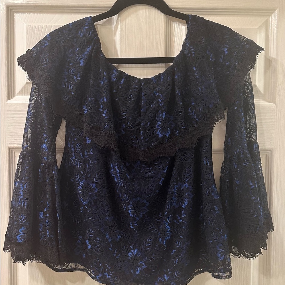 White House Black Market Blouse